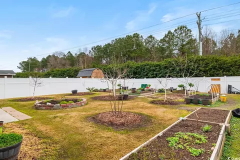 Exterior - 923 Oglethorpe Dr, Conway, SC 29527 photo 7 of 11