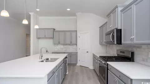 Kitchen - 3122 Gillham Loop, Myrtle Beach, SC 29588 photo 5 of 7