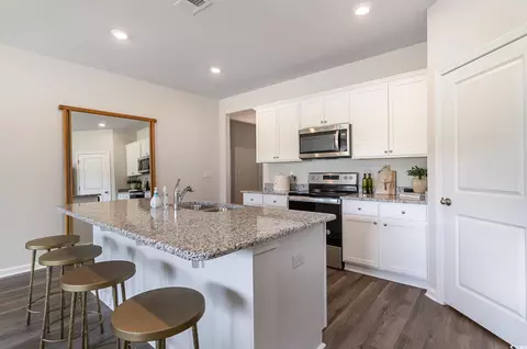 Kitchen - 1750 Perthshire Loop, Myrtle Beach, SC 29579 photo 3 of 4