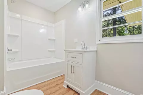 Bath - 5652 Main St, Loris, SC 29569 photo 1 of 2