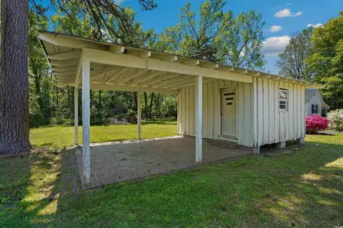 Exterior - 5652 Main St, Loris, SC 29569 photo 10 of 11