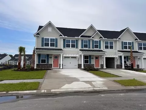 8946 Brynlee Rd #3E, Longs, SC 29568