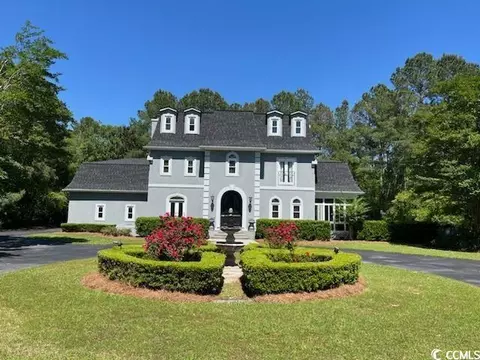 325 Carolina Dr, Loris, SC 29569