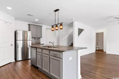 Kitchen - 3229 Holly Loop, Conway, SC 29527 photo 4 of 6