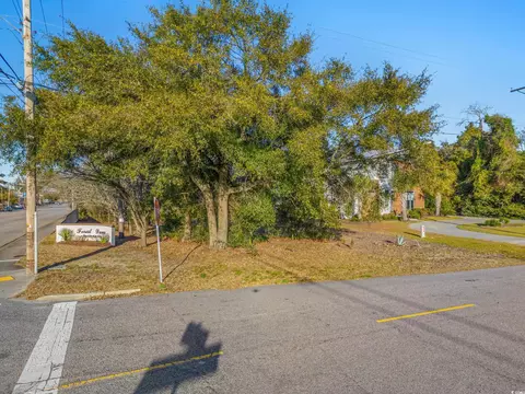 412 63rd Ave N, Myrtle Beach, SC 29572