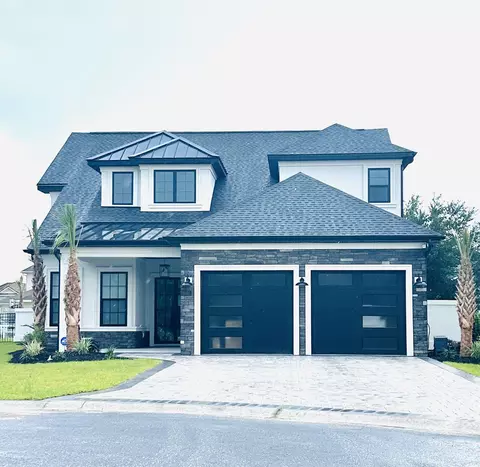 1004 Shipmaster Ave, Myrtle Beach, SC 29579
