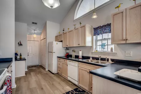 Kitchen - 469 Pennington Loop, Myrtle Beach, SC 29588 photo 1 of 4