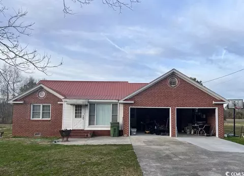 10952 Gapway Rd, Andrews, SC 29510