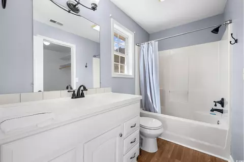Bath - 4375 Harrelson Ave, Loris, SC 29569 photo 1 of 2