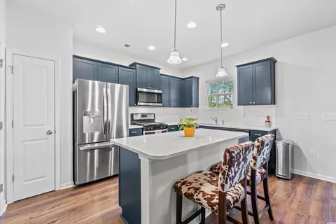 Kitchen - 637 Heritage Downs Dr, Conway, SC 29526 photo 2 of 2