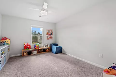 Bedroom - 637 Heritage Downs Dr, Conway, SC 29526 photo 1 of 10