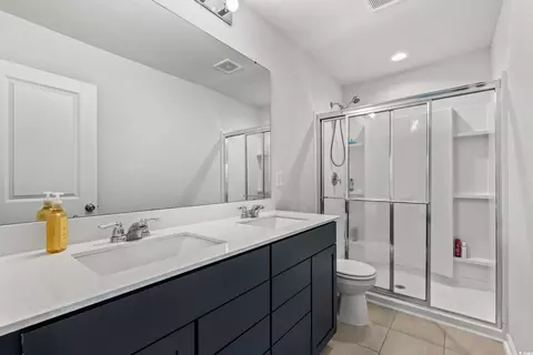 Bath - 637 Heritage Downs Dr, Conway, SC 29526 photo 2 of 3