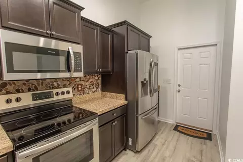 Kitchen - 27 Rivercrest Pl, Georgetown, SC 29440 photo 4 of 4
