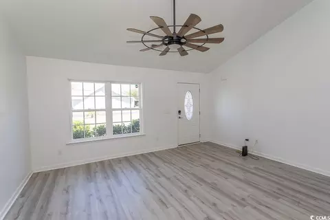 Living - 27 Rivercrest Pl, Georgetown, SC 29440 photo 2 of 3