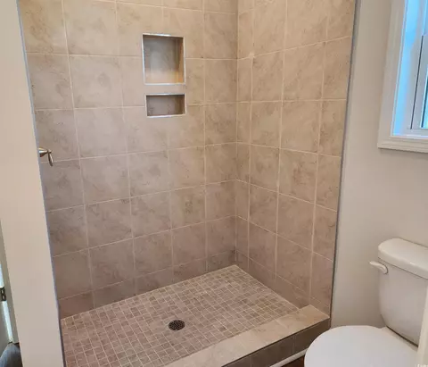 Bath - 1002 Jase Dr, Longs, SC 29568 photo 3 of 4