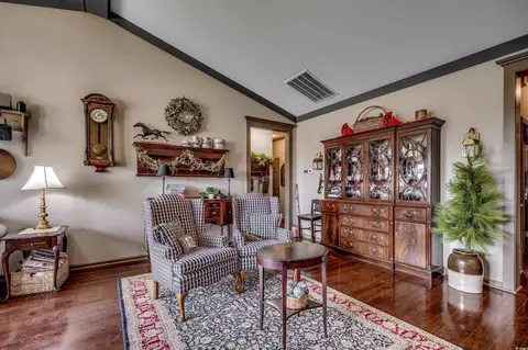 Living - 301 Lochmoore Loop, Myrtle Beach, SC 29588 photo 5 of 6