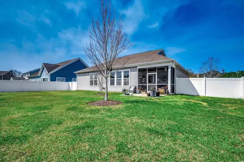 Exterior - 301 Lochmoore Loop, Myrtle Beach, SC 29588 photo 8 of 9