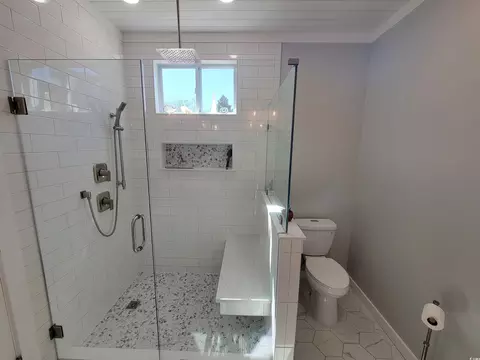 Bath - 149 Clovis Cir, Myrtle Beach, SC 29579 photo 3 of 8
