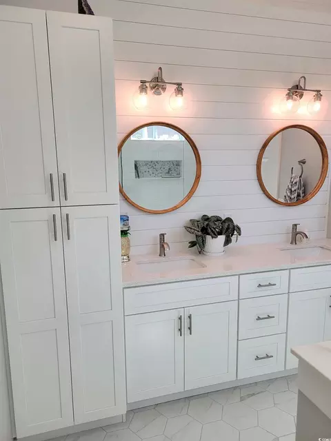 Bath - 149 Clovis Cir, Myrtle Beach, SC 29579 photo 2 of 8