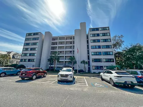 311 71st Ave N #6-C, Myrtle Beach, SC 29572
