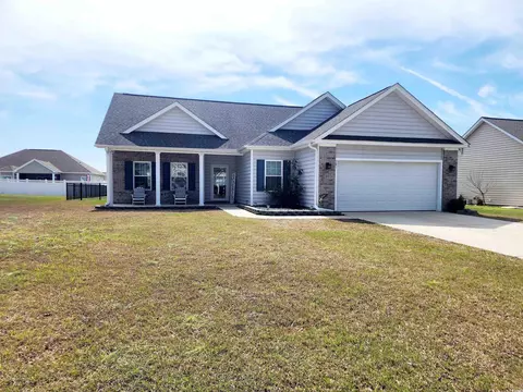 381 Lenox Dr, Conway, SC 29526