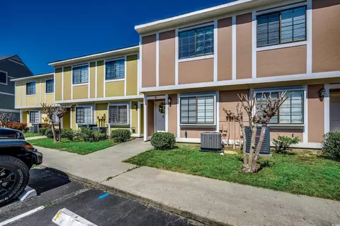 1208 Pinegrove Dr #E, Myrtle Beach, SC 29577
