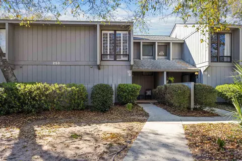 253 Salt Marsh Cir #13B, Pawleys Island, SC 29585