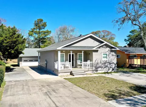 1516 Hillside Dr S, North Myrtle Beach, SC 29582