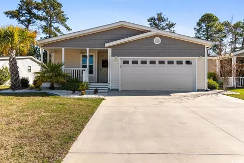 414 Lakeside Crossing Dr, Conway, SC 29526