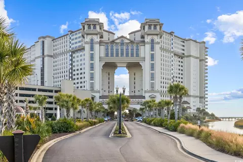 100 N Beach Blvd #207, North Myrtle Beach, SC 29582
