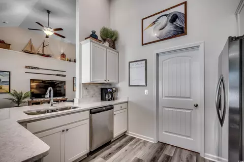 Kitchen - 571 Rycola Cir, Surfside Beach, SC 29575 photo 3 of 6