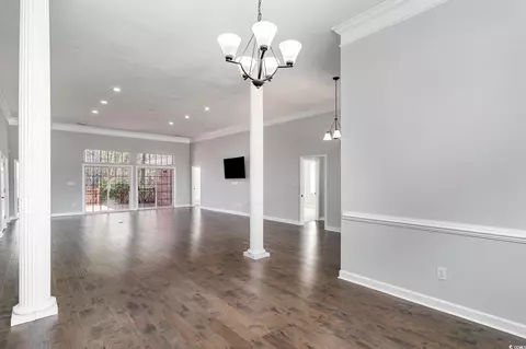 Living - 1419 Mcmaster Dr, Myrtle Beach, SC 29575 photo 3 of 4
