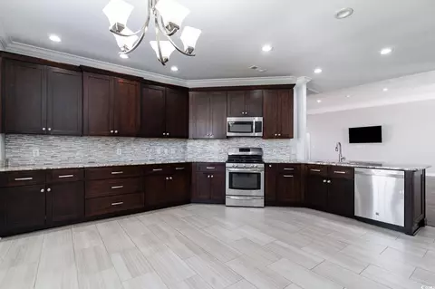 Kitchen - 1419 Mcmaster Dr, Myrtle Beach, SC 29575 photo 3 of 4