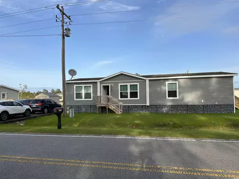 3810 Wayside Rd, Conway, SC 29527