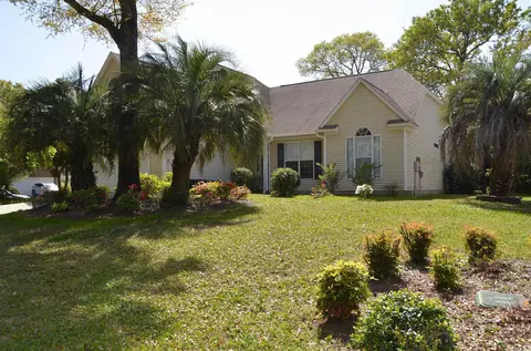 1317 Tradition Club Dr, Pawleys Island, SC 29585