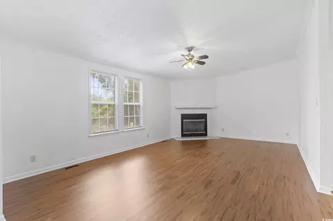 2038 Mockingbird Ln, Loris, SC 29569 photo 12