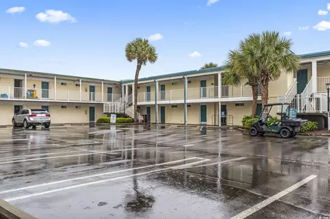 1 Norris Dr #208, Pawleys Island, SC 29585