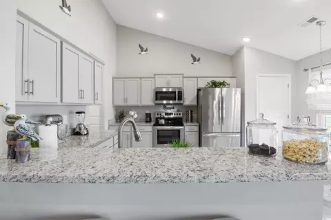 Kitchen - 152 Ringding Dr, Conway, SC 29527 photo 2 of 4