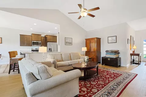 Living - 339 Palm Terrace Loop, Conway, SC 29526 photo 2 of 4