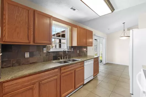 Kitchen - 1255 Pollen Loop, Murrells Inlet, SC 29576 photo 5 of 5