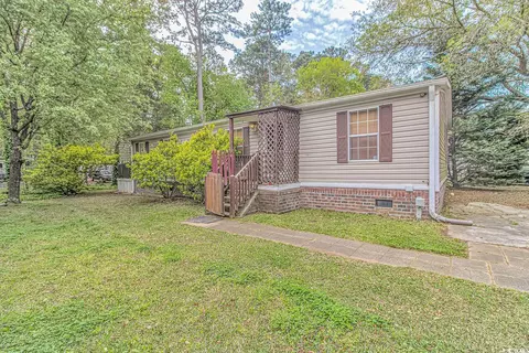 827 Southpark Dr, Myrtle Beach, SC 29577