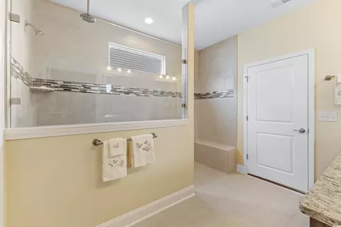 Bath - 686 Greta Loop, Myrtle Beach, SC 29579 photo 2 of 5