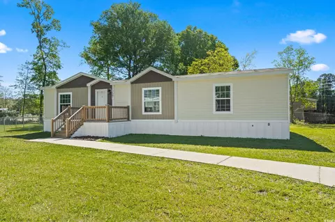 7581 Lacey Dr, Myrtle Beach, SC 29588