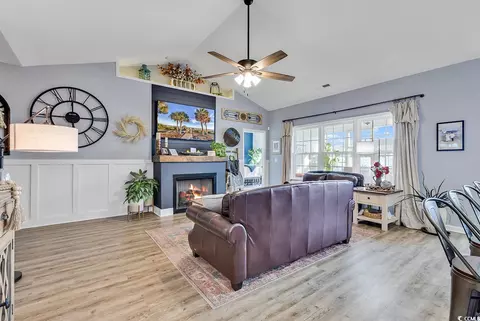Living - 405 Two Rivers Rd, Georgetown, SC 29440 photo 3 of 4