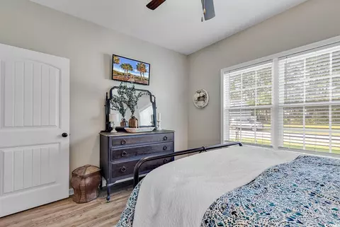 Bedroom - 405 Two Rivers Rd, Georgetown, SC 29440 photo 4 of 5