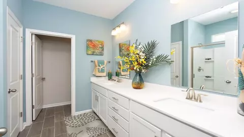 Bath - 1005 Beechfield Ct, Conway, SC 29526 photo 2 of 2
