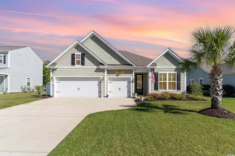 330 Castaway Key Dr, Pawleys Island, SC 29585
