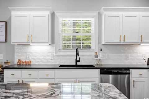 Kitchen - 5195 Huston Rd, Conway, SC 29526 photo 3 of 6