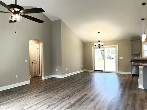 939 Barrett St, Loris, SC 29569 photo 7