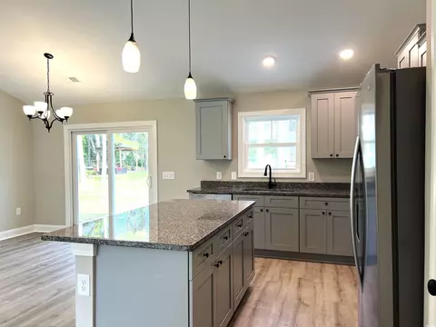 939 Barrett St, Loris, SC 29569 photo 12